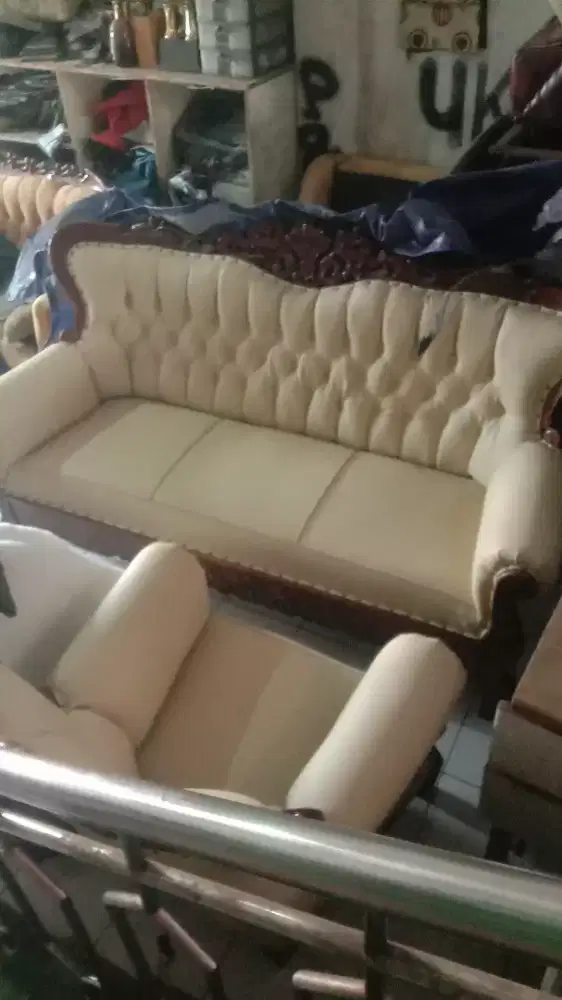 service sofa di bogor