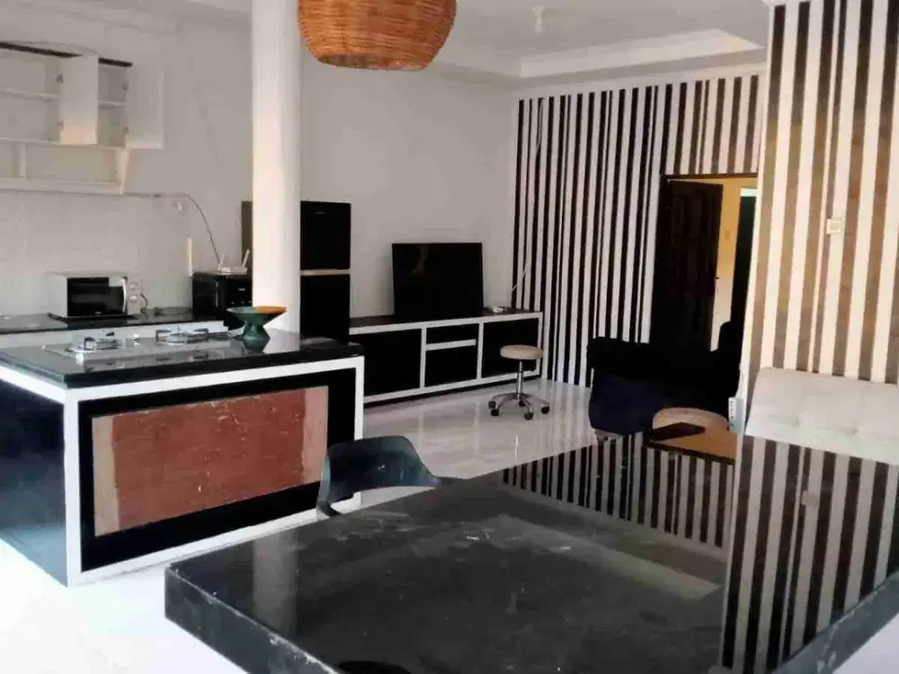 Buc Runah 2Lt 110M2 Full Furnish Dalung Permai Dkt Bundaran Jl5mtr