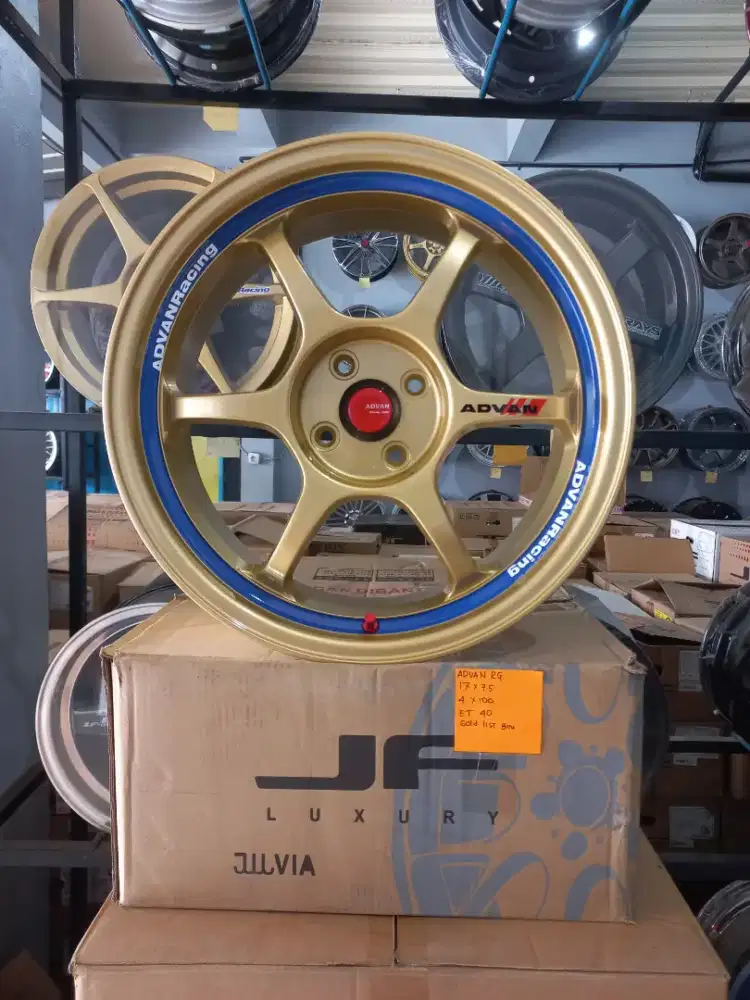 Velv advan rg r17 4x100 lbr7,5 et40
