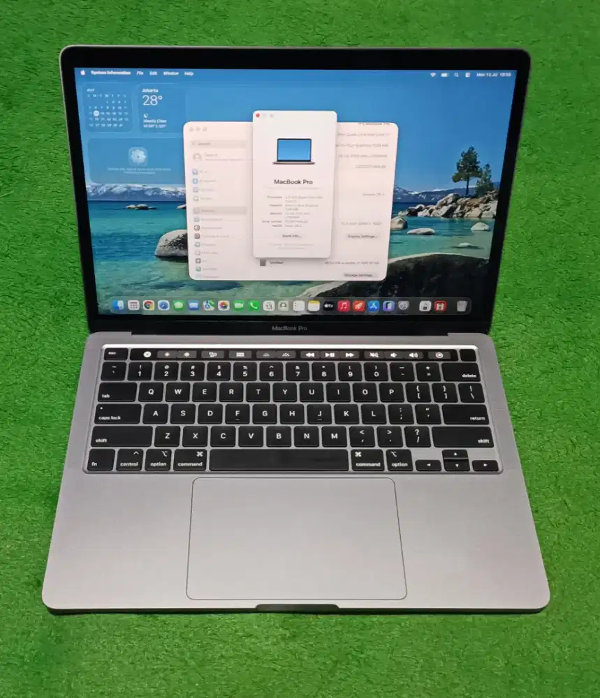 Apple MacBook Pro 2020 13inch i7 32/512 GB Grey Touchbar Mulus Murah