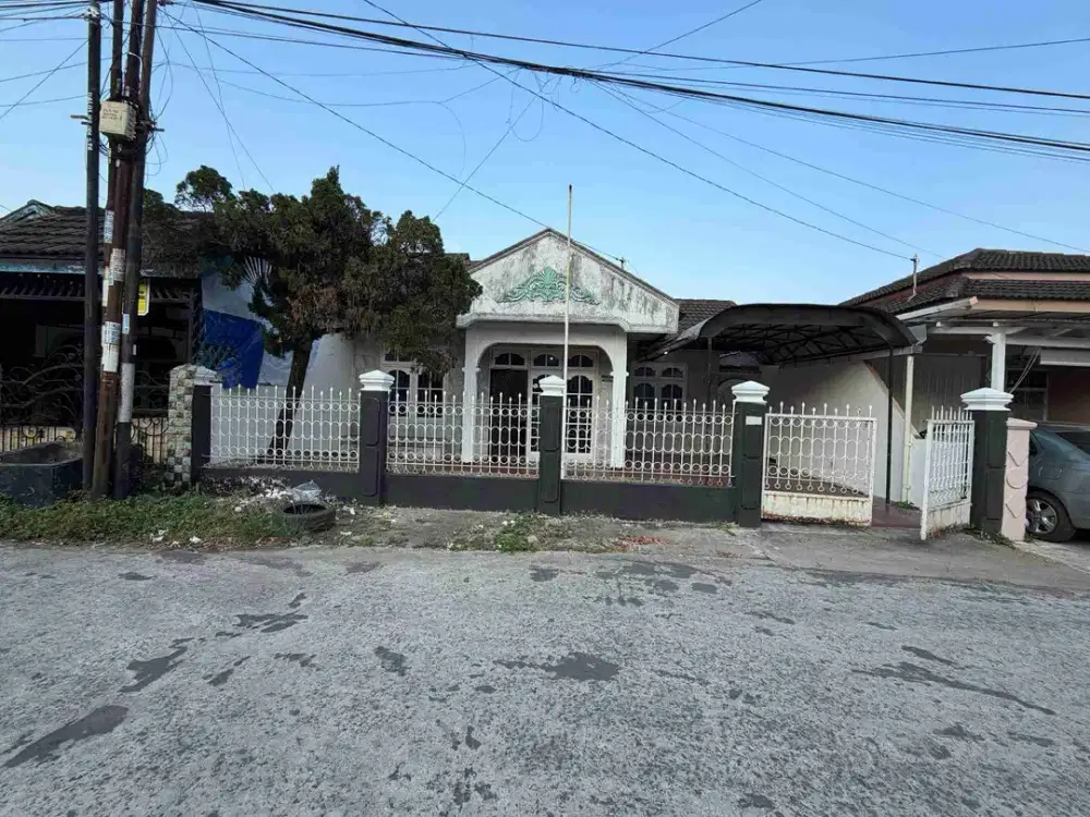 Disewakan rumah full furnish dalam komplek perumahan Kedamaian Permai jl Abdul Rozak Palembang