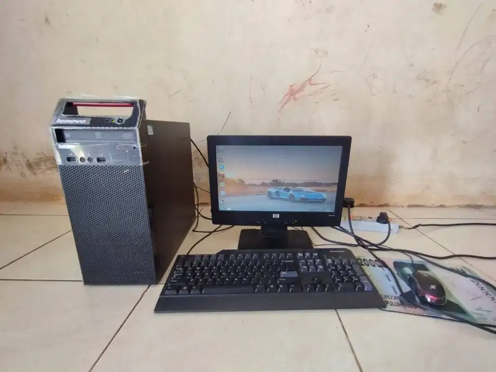 PC Lenovo Edge 72 Desktop (ThinkCentre)