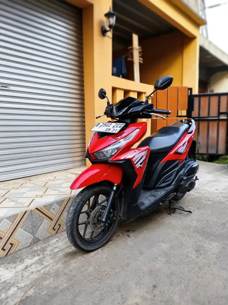 VARIO LED OLD 125 CC 2016