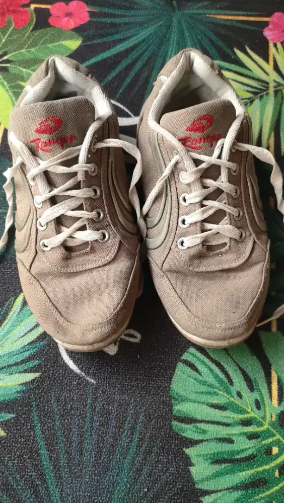 Sepatu Ranger Size 39