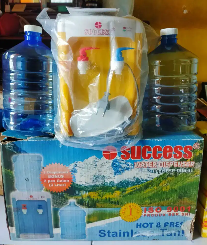 Dispenser Mini Hot dan Cool