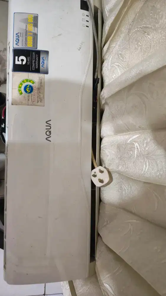 Di jual AC setengah PK merek Aqua