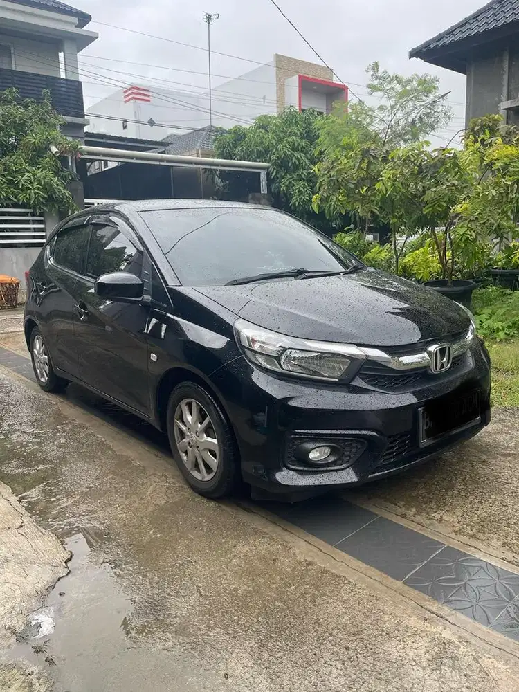 Honda Brio E A/T CVT 2021 Hitam