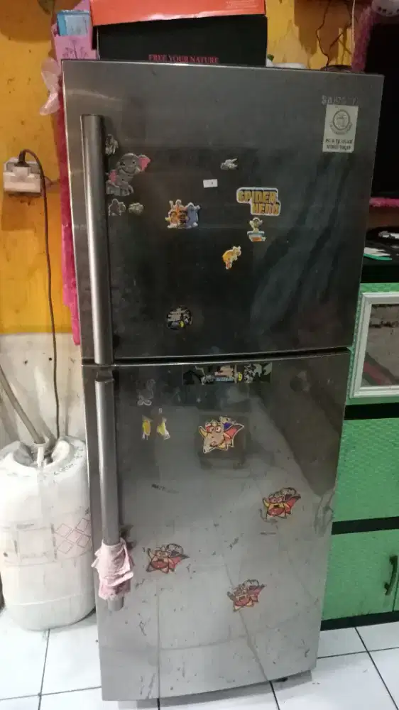 Kulkas samsung 2 pintu