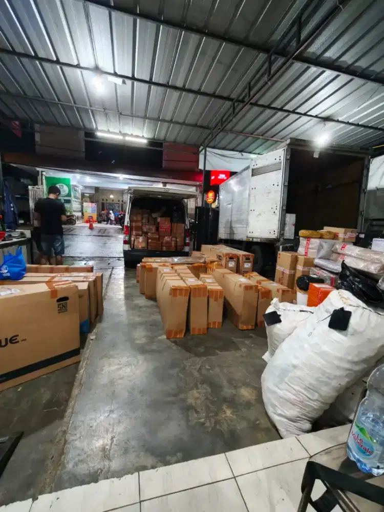Dibutuhkan kurir