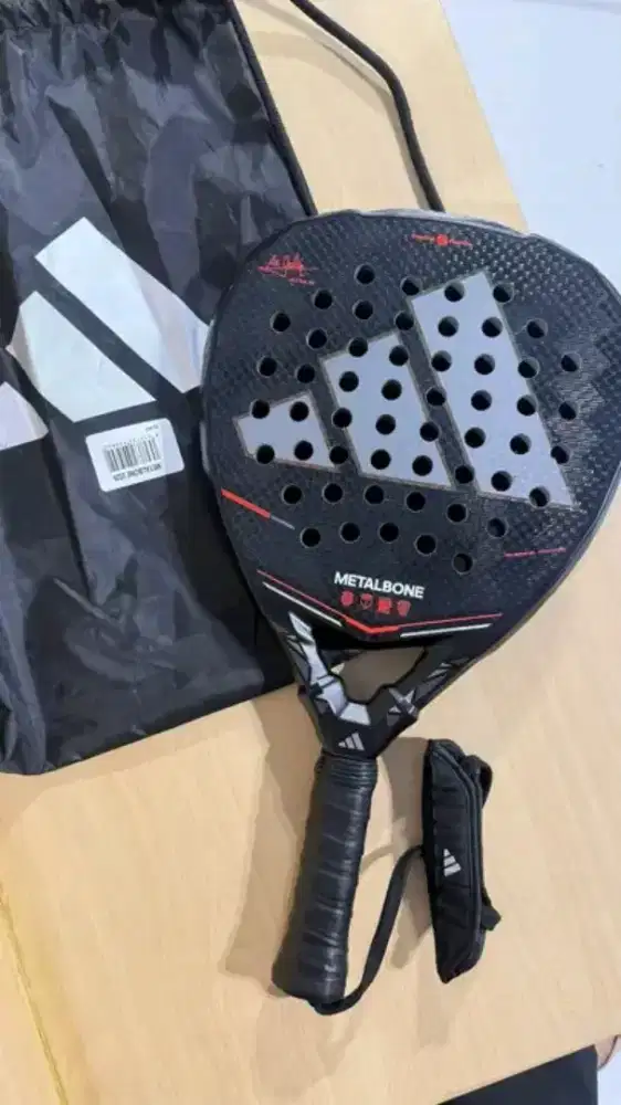 Padel Adidas metalbone 3.5 alegalan