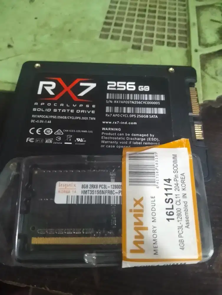 Jual SSD RX7 256GB DAN RAM 8GB 12800