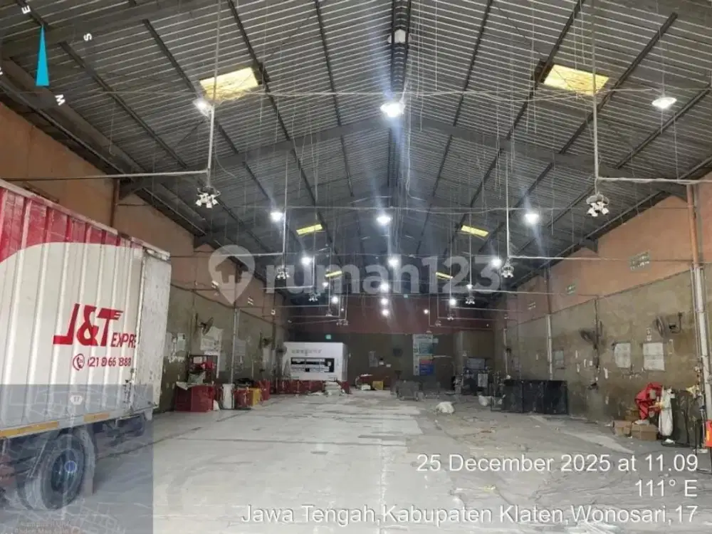 Disewakan Gudang Zona Industri Lokasi Strategis Klaten Utara,Klaten Luas 1700m2