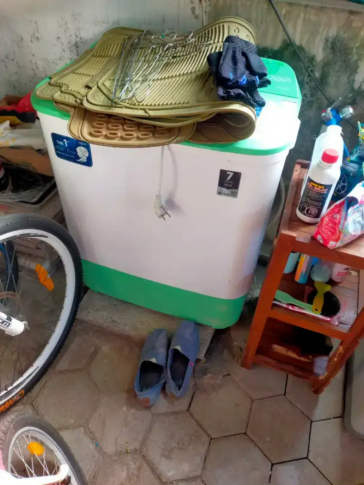 Mesin cuci 2 tabung