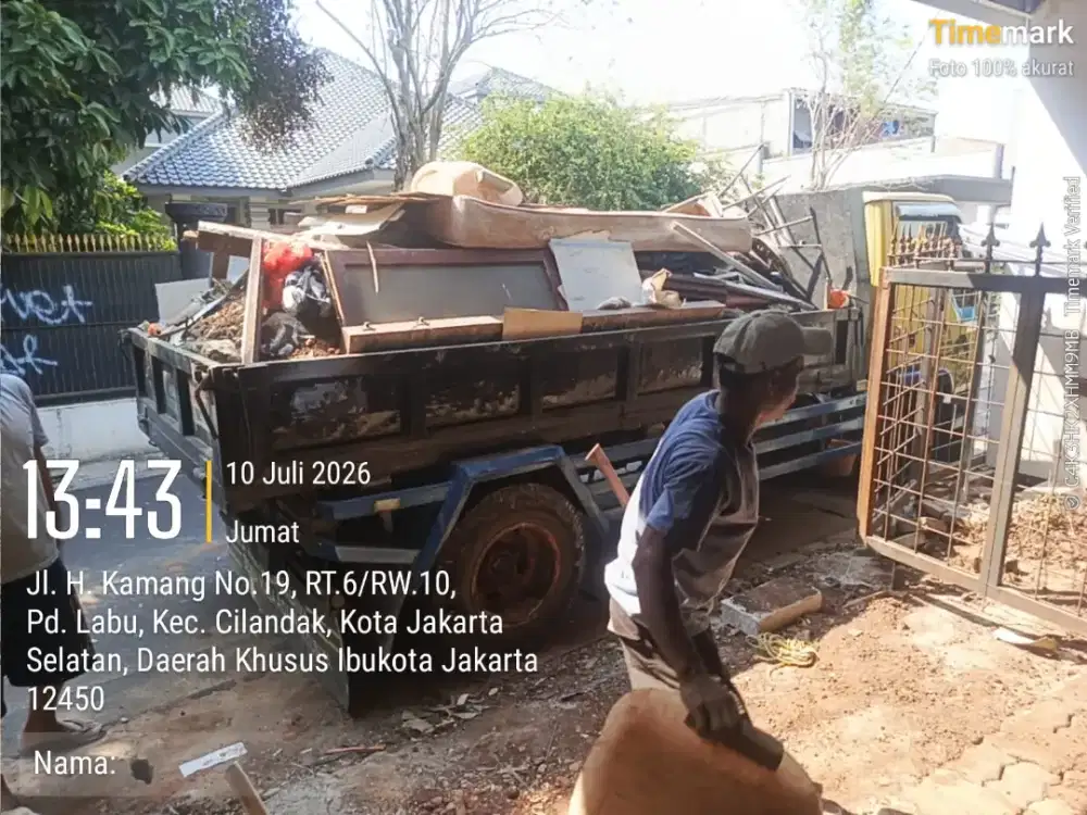 Jasa buang puing dan tanah