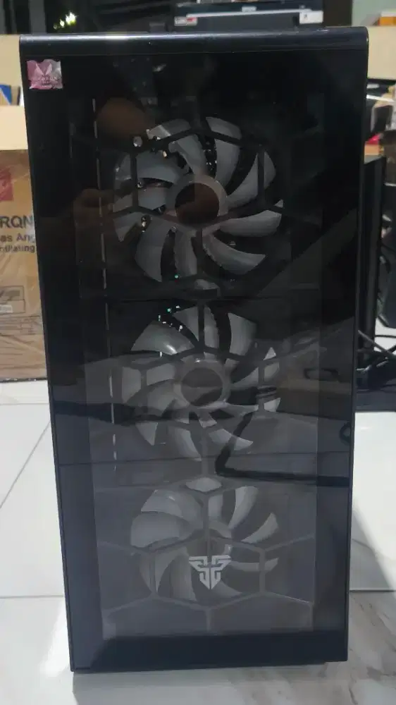 Jual cepat 1 unit only CPU Ryzen 5 3400G (2nd like new)