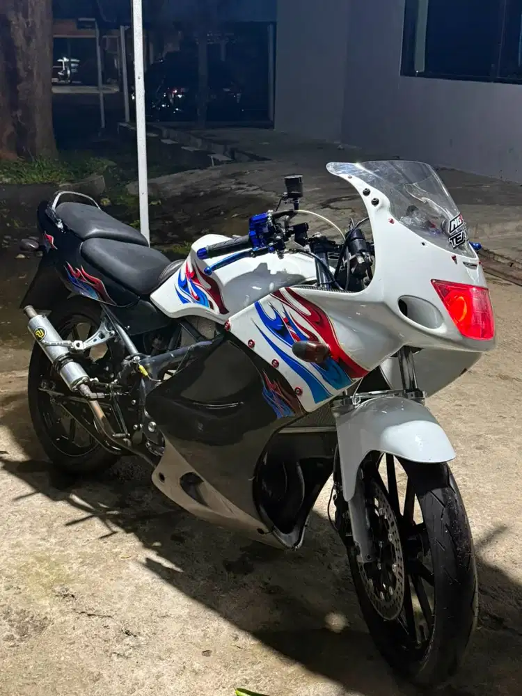 Di jual ninja rr old
