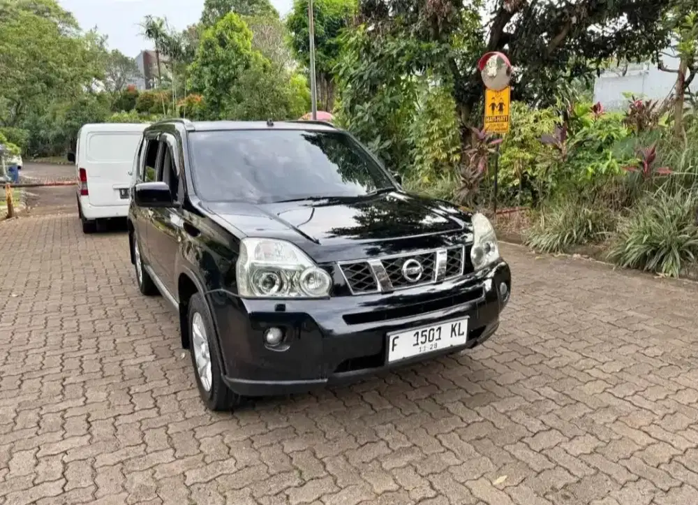 xtrail T31 2.0 2011 automatic