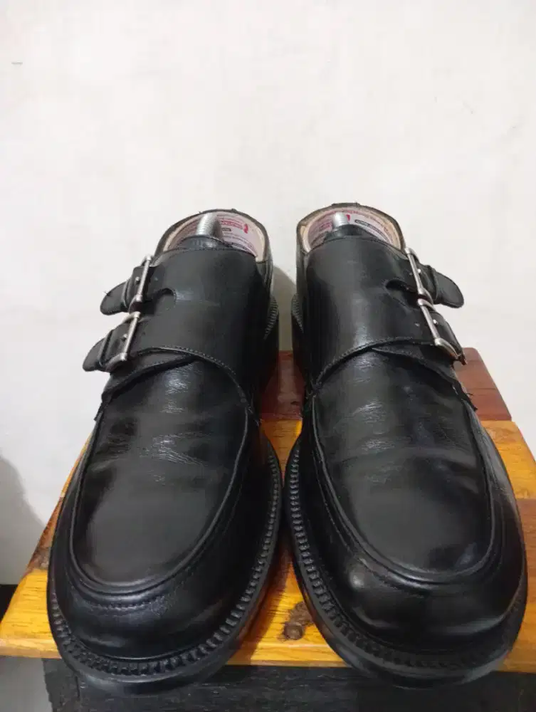 Sepatu JOHNSTON & MURPHY
