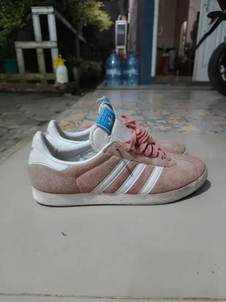 Adidas Gazelle pink