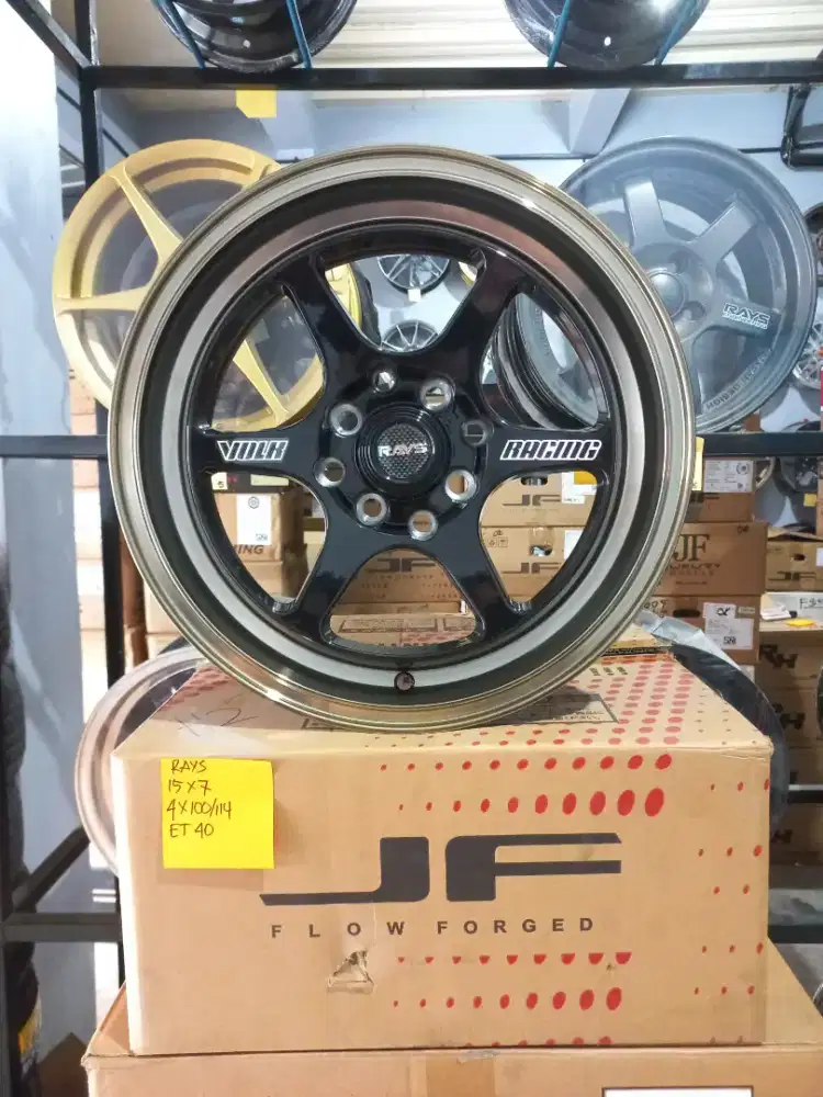 Velg TE37vsl r15 4x100/114 lbr7 et40