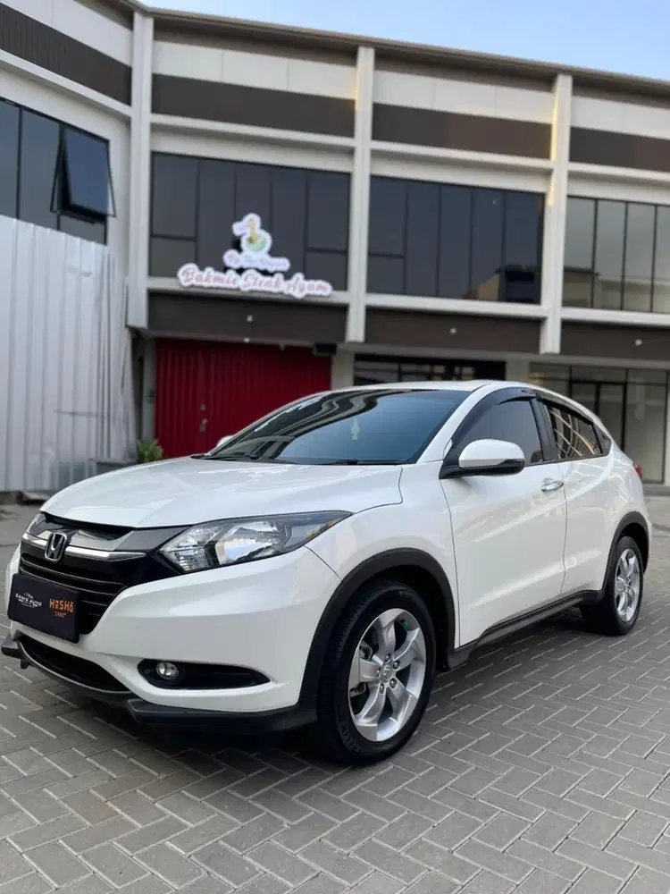 HRV E CVT 2015 PUTIH KM 78rb PAJAK PANJANG RAWATAN SIAP PAKAI GRESS