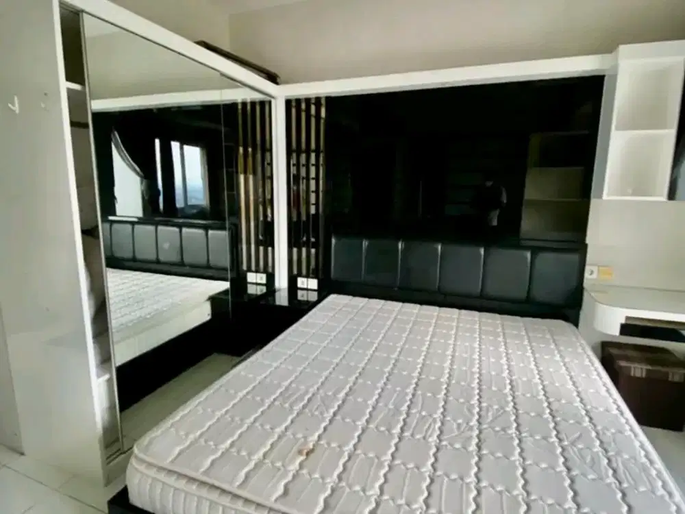 Disewakan Apartemen Berkeley Studio Luas 25m LT30 Full Furnish Connect Universitas Ciputra Surabaya Barat