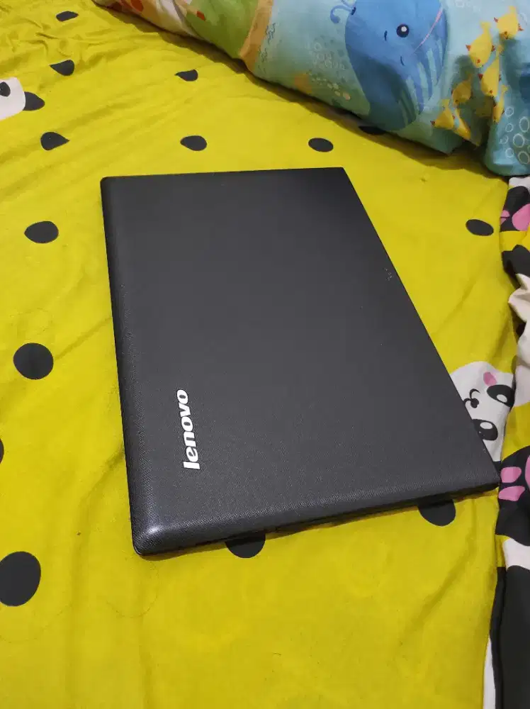Laptop Lenovo G40-45 AMD A8// 2JAM++//4GB