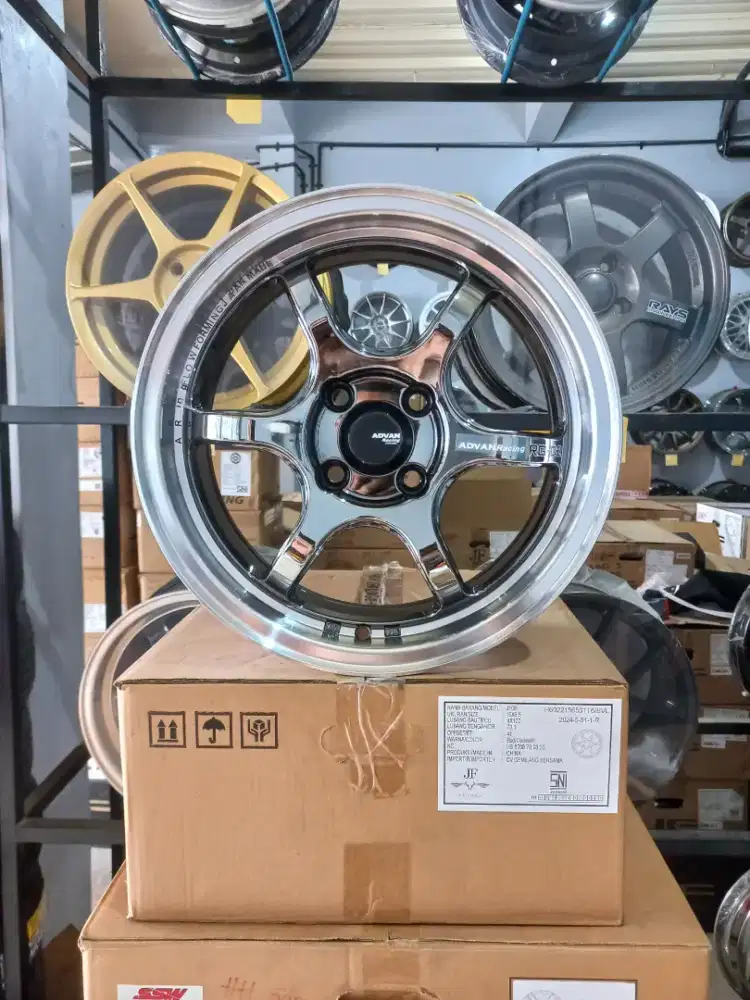 Velg advan rgd2 r15 4x100 lbr6,5 et41