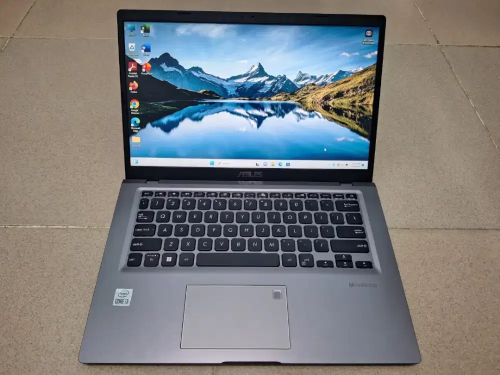 Bismillah dijual laptop Asus vivobook core i3 gen 10