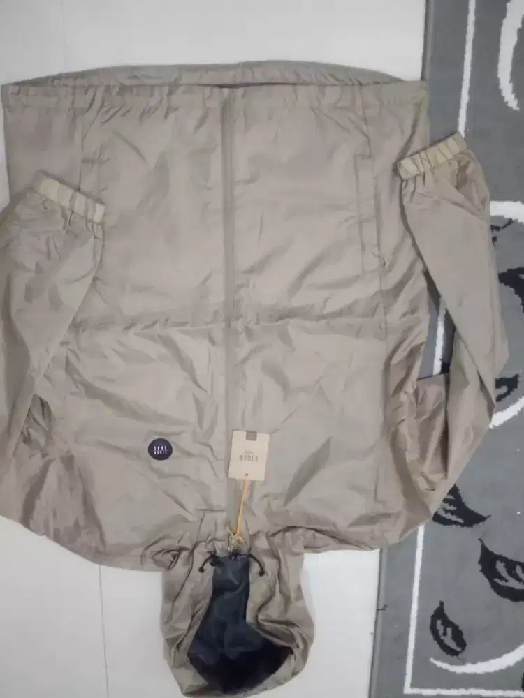 Jaket Eiger ORI ukuran L