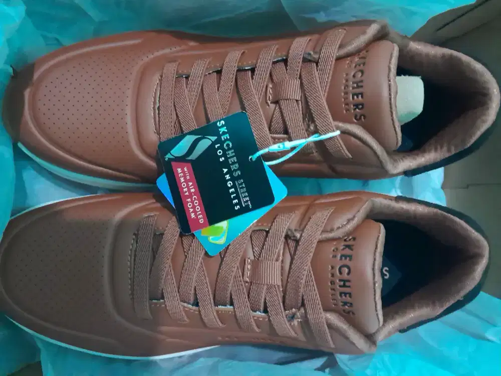 Dijual sepatu SKECHERS STREET