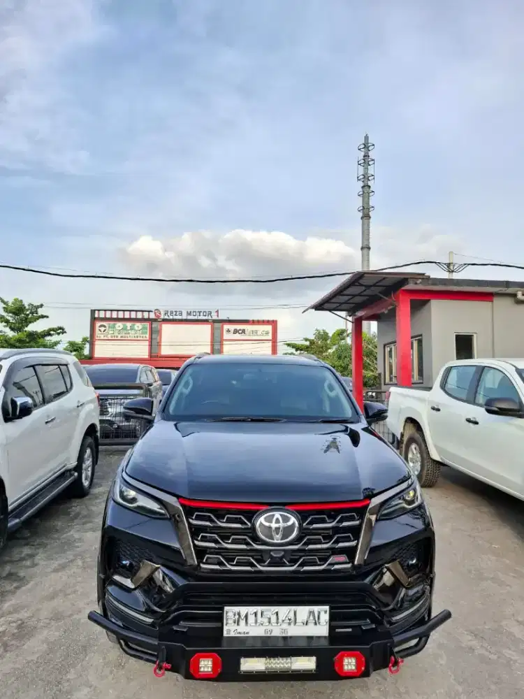 VRZ TRD 2021 diesel matic. Km 67rb antik(2.4cc biosolar)