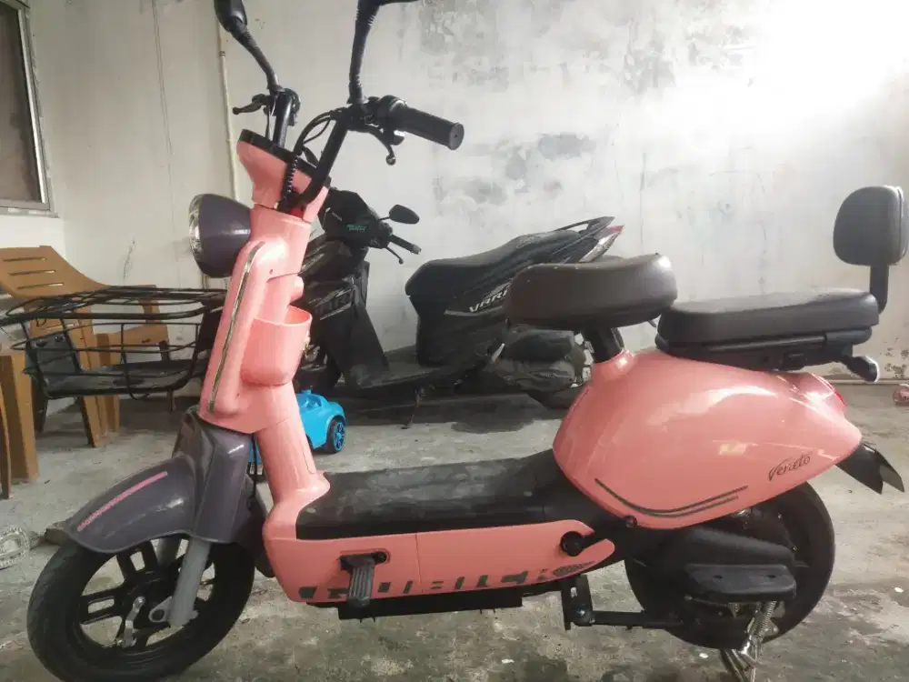 Jual cepet sepeda listrik rubick venetto
