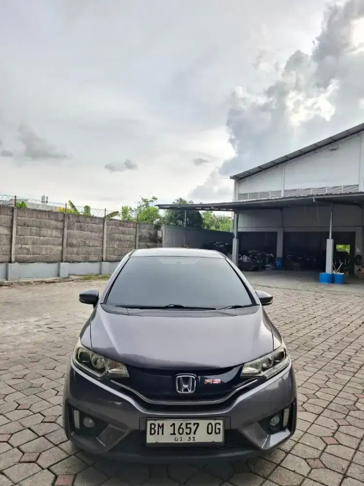 Jazz 2015 RS matic. Km 101rb antik