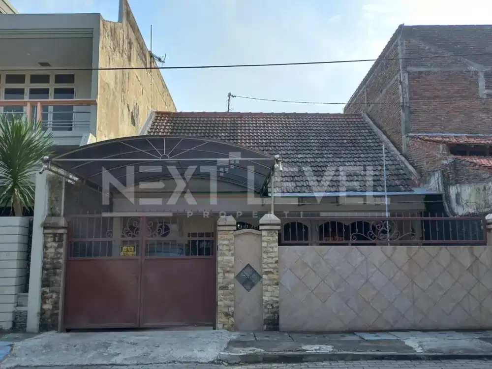 DIJUAL PROPERTI PRODUKTIF: Rumah Tinggal + Kos Aktif Siap Pakai di Dukuh Kupang Timur, Surabaya