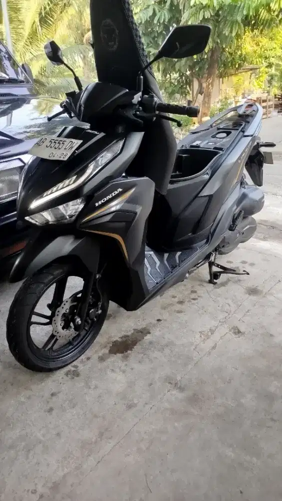 Dijual vario 125 plat ab 2023 tinggal pakai