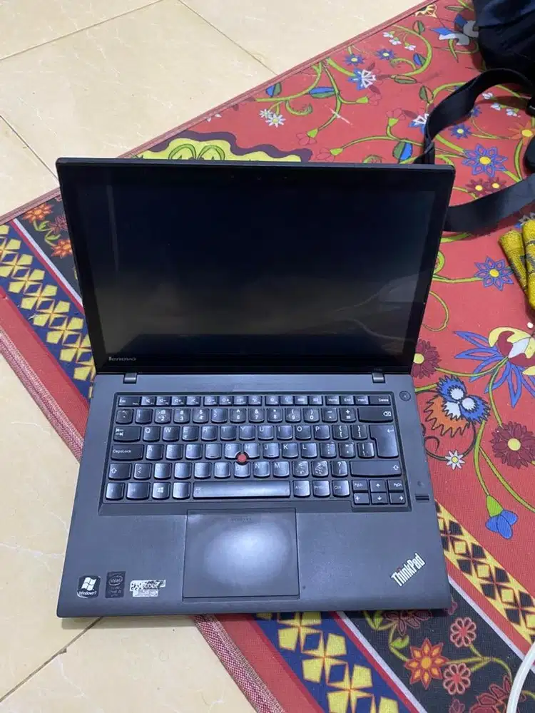 Laptop second lenovo thinkpad