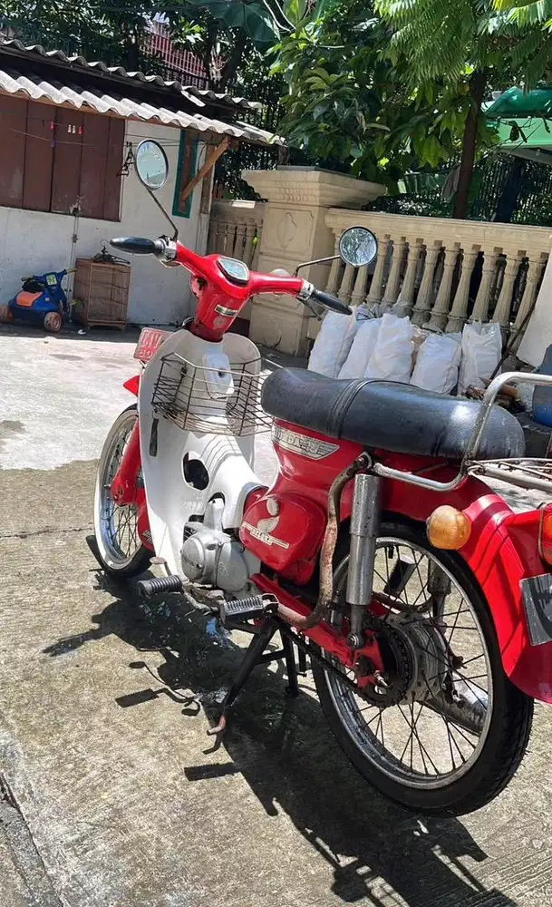 motor honda c70 1980