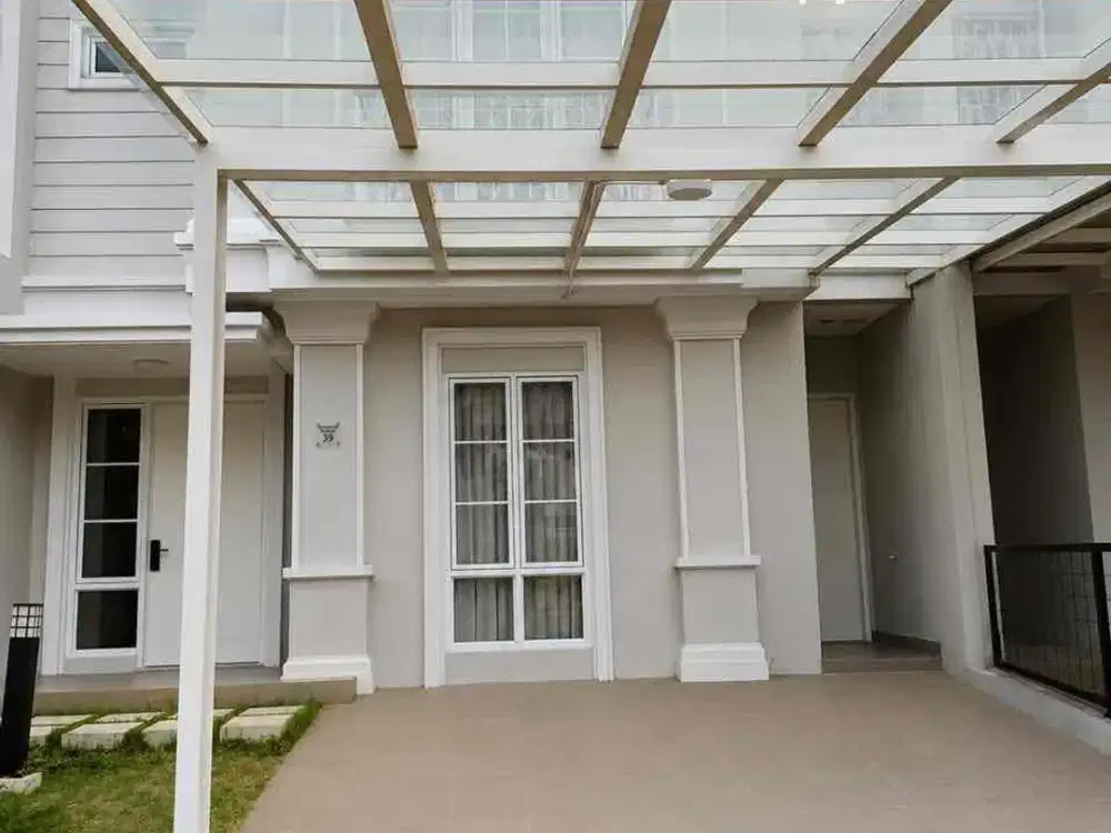 Dijual Rumah Menaggio Village Illago Gading Serpong Rapi Hadap Timur Murah!