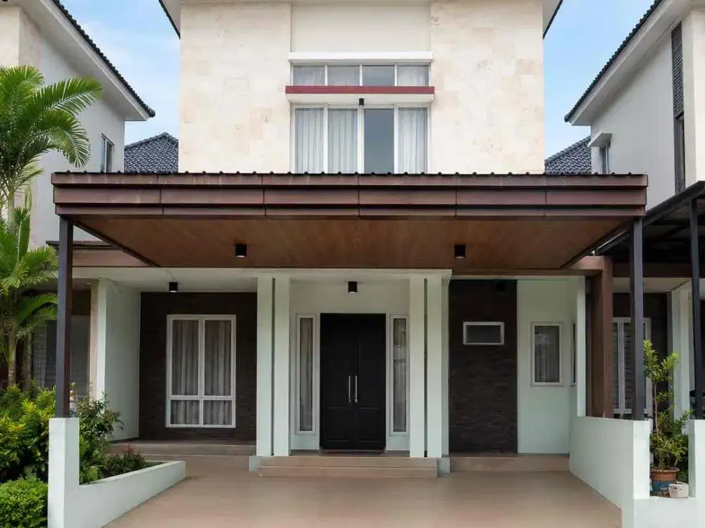 DISEWAKAN RUMAH DIAMOND PALACE MEWAH FULL FURNISHED