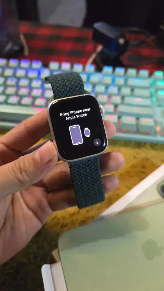 Apple watch series 5 44mm bekas