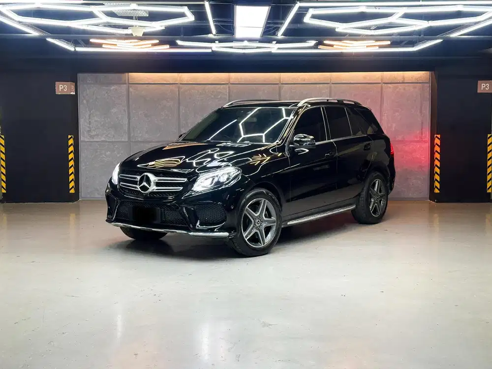 KM 42 rb Mercedes Benz GLE400 Amg Line 2018