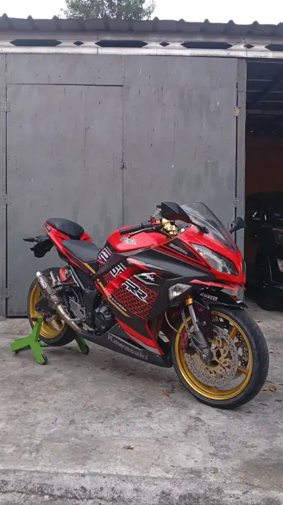 Kawasaki Ninja 250 fi 2slinder 2014