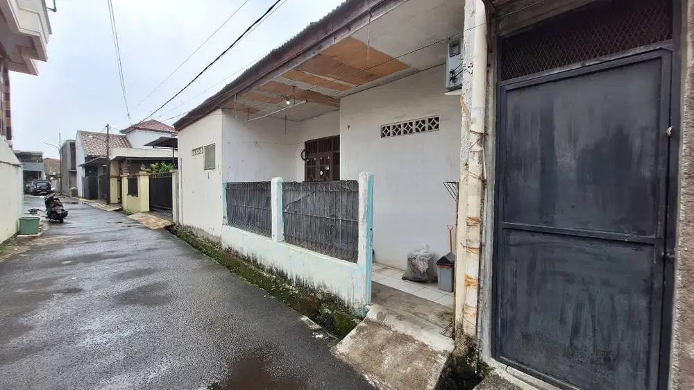 Dijual Rumah SHM, Akses mobil, No Banjir. 5 mnt dari Tol, Mall dan LRT