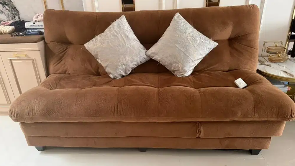 Sofa Bed Recliner Bekas 180 cm Bisa Jadi Kasur - Bandung