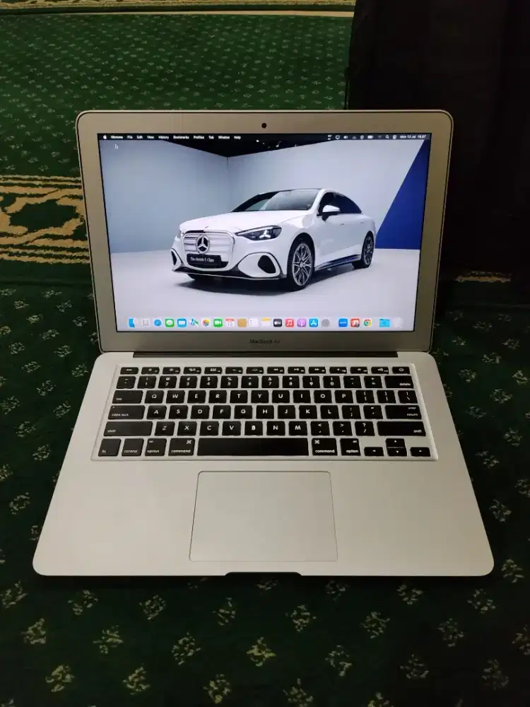 BH 89% Macbook Air 2017 i5 13 Inch Silver