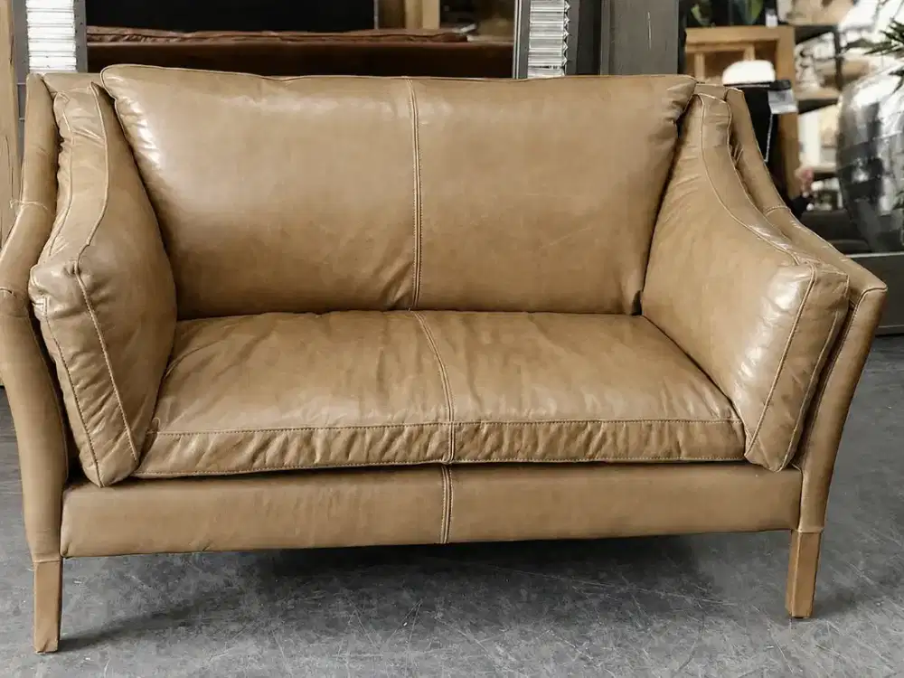 Sofa 2 Seater Full Kulit Made in UK tipe Halo Reggio Leather
