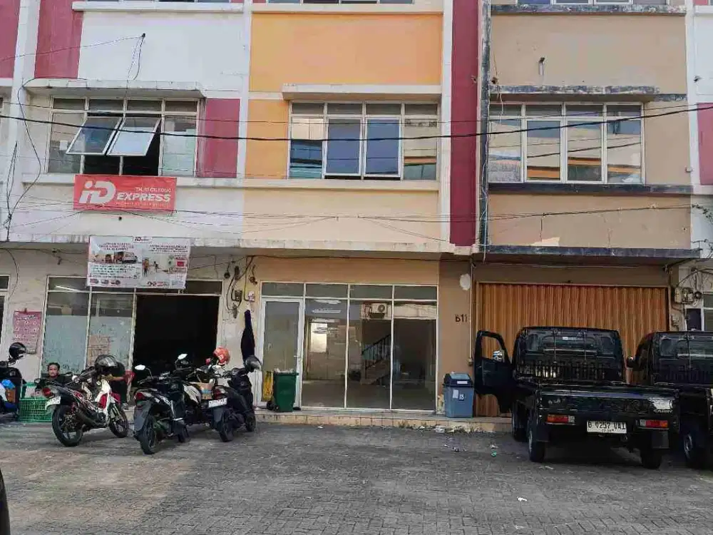 ruko Ciledugmas di kontrak baru renovasi