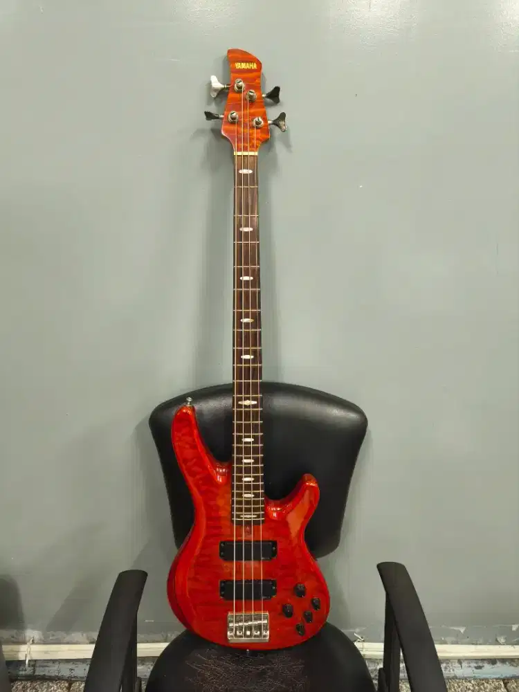 Yamaha BB 1004J