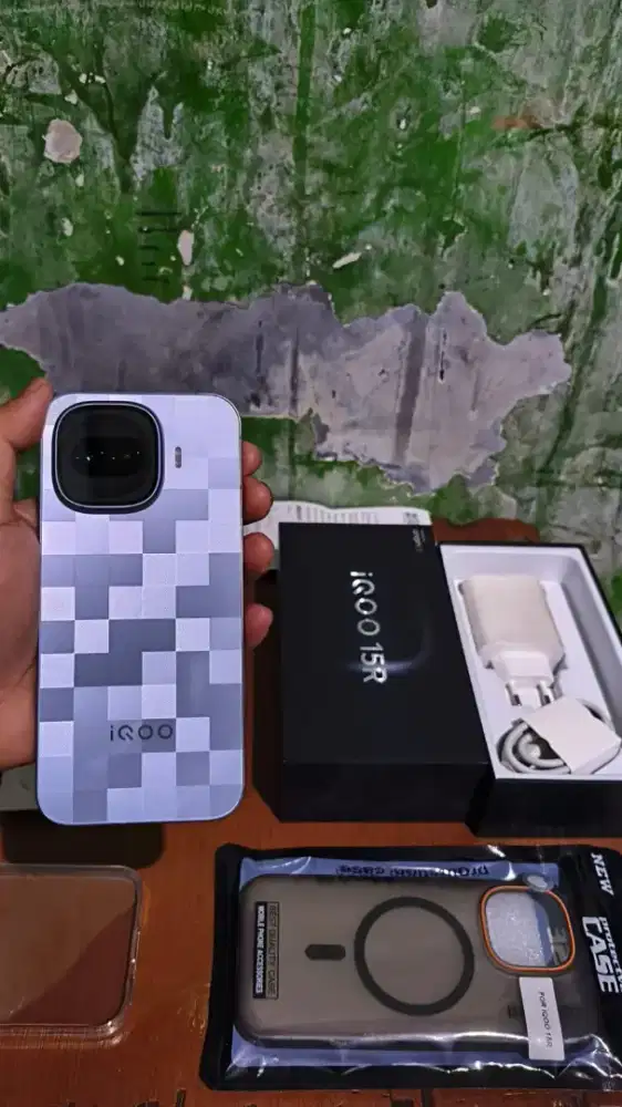 Iqoo 15R ram 12/512 GB